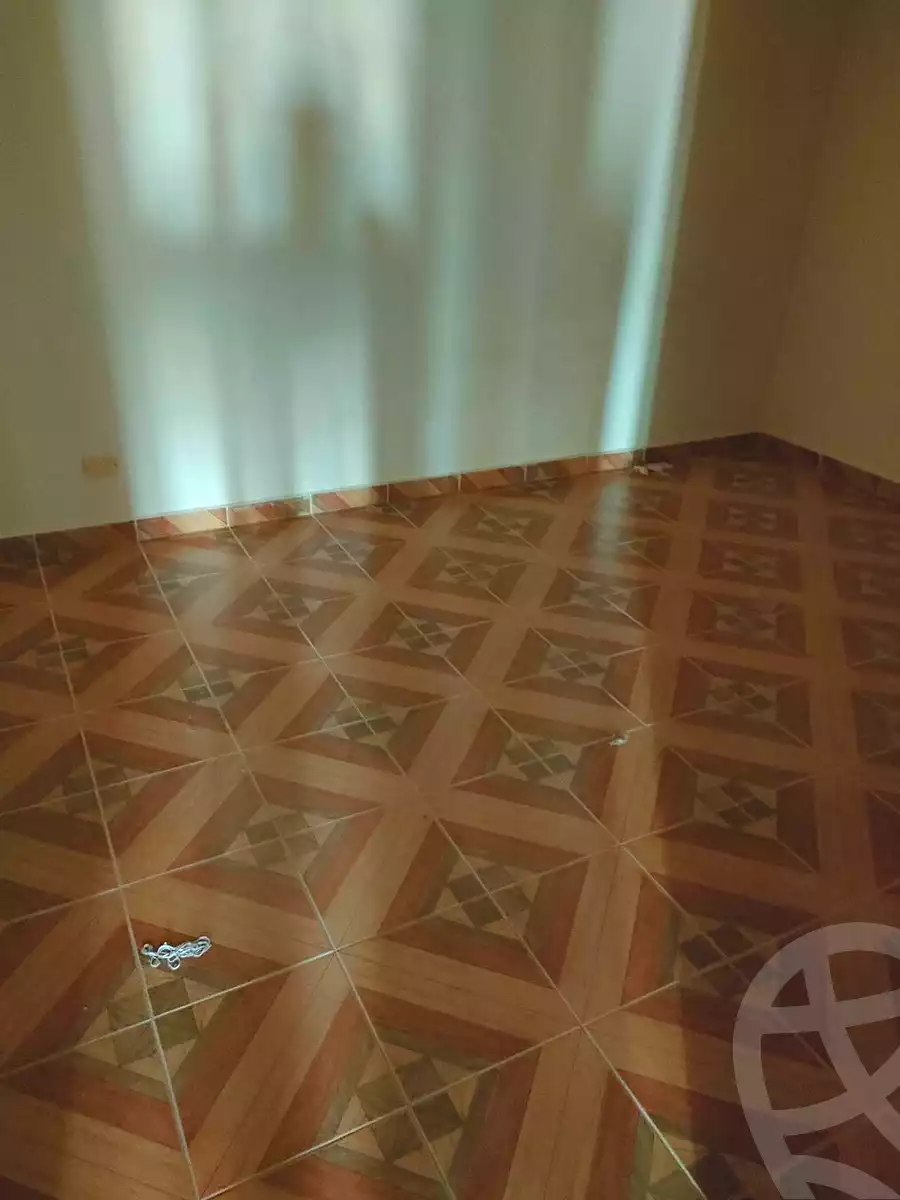 https://aqarmap.com.eg/ar/listing/7140765-for-rent-alexandria-zezenia-ibrahim-el-attar-st