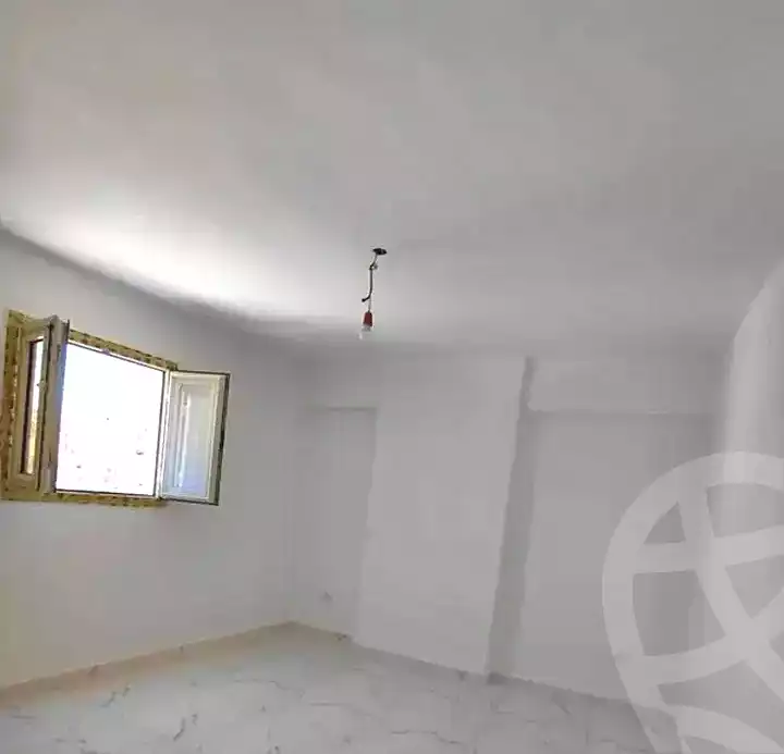 https://aqarmap.com.eg/ar/listing/7140787-for-sale-alexandria-el-mandara-shr-30