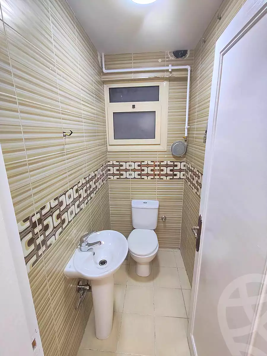 https://aqarmap.com.eg/ar/listing/7140829-for-sale-alexandria-sydy-bshr-sydy-bshr-bhry-shr-mhmwd-l-yswy