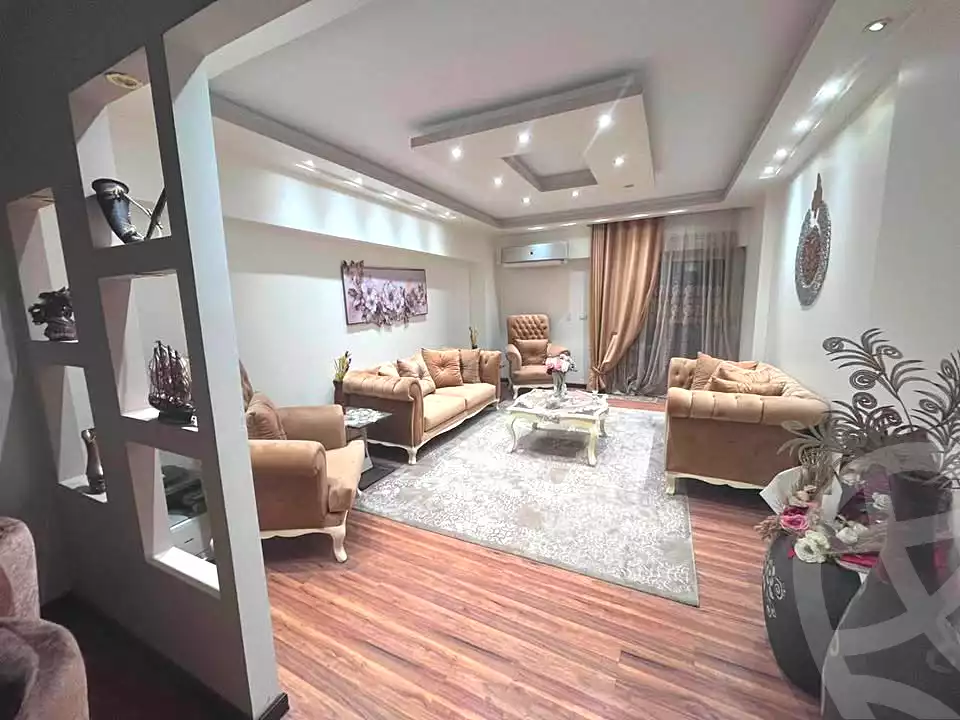 https://aqarmap.com.eg/ar/listing/7140880-for-sale-alexandria-sidi-gaber