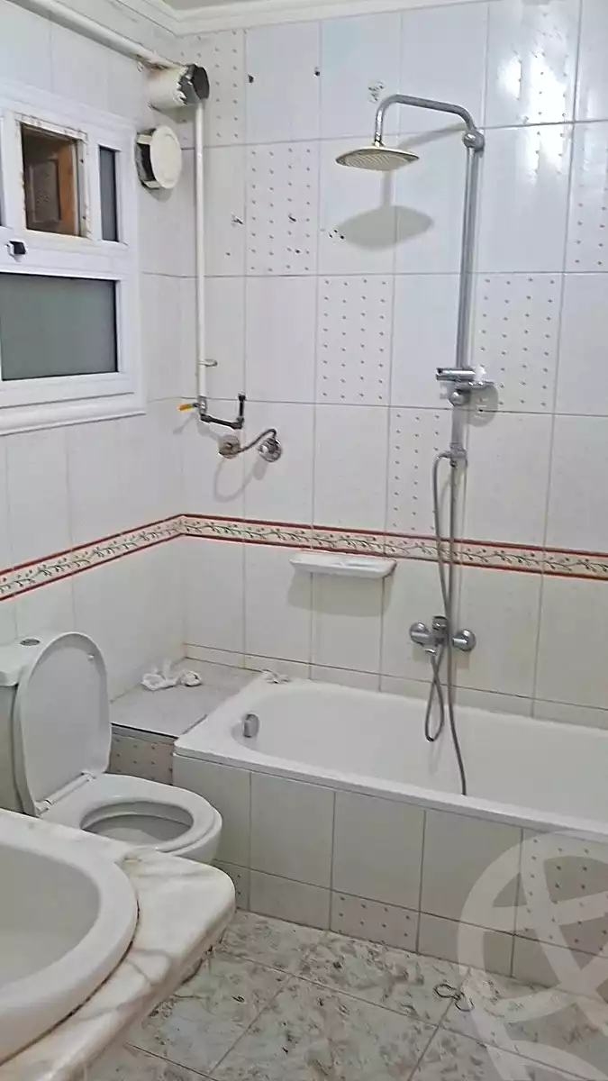 https://aqarmap.com.eg/ar/listing/7140900-for-sale-cairo-ain-shams-el-naam