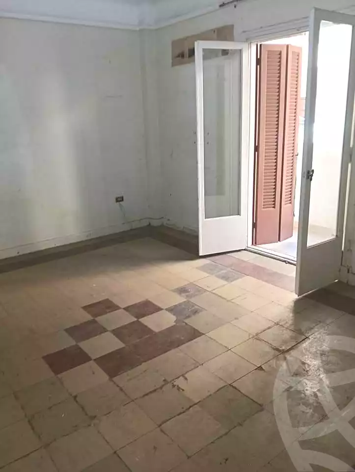 https://aqarmap.com.eg/ar/listing/7141016-for-sale-alexandria-ganaklis