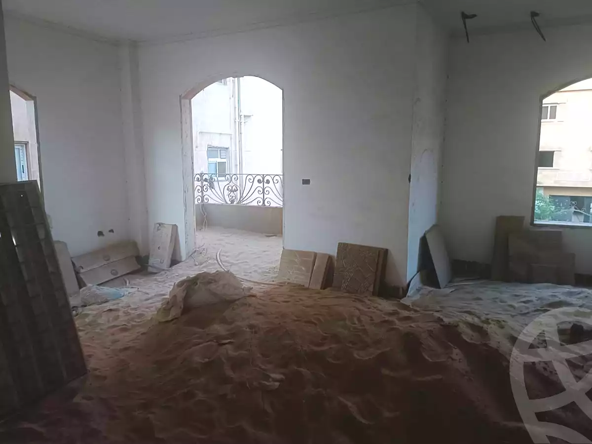 https://aqarmap.com.eg/en/listing/7141126-for-sale-cairo-new-cairo-compounds-kmbwnd-ldf-lwtny