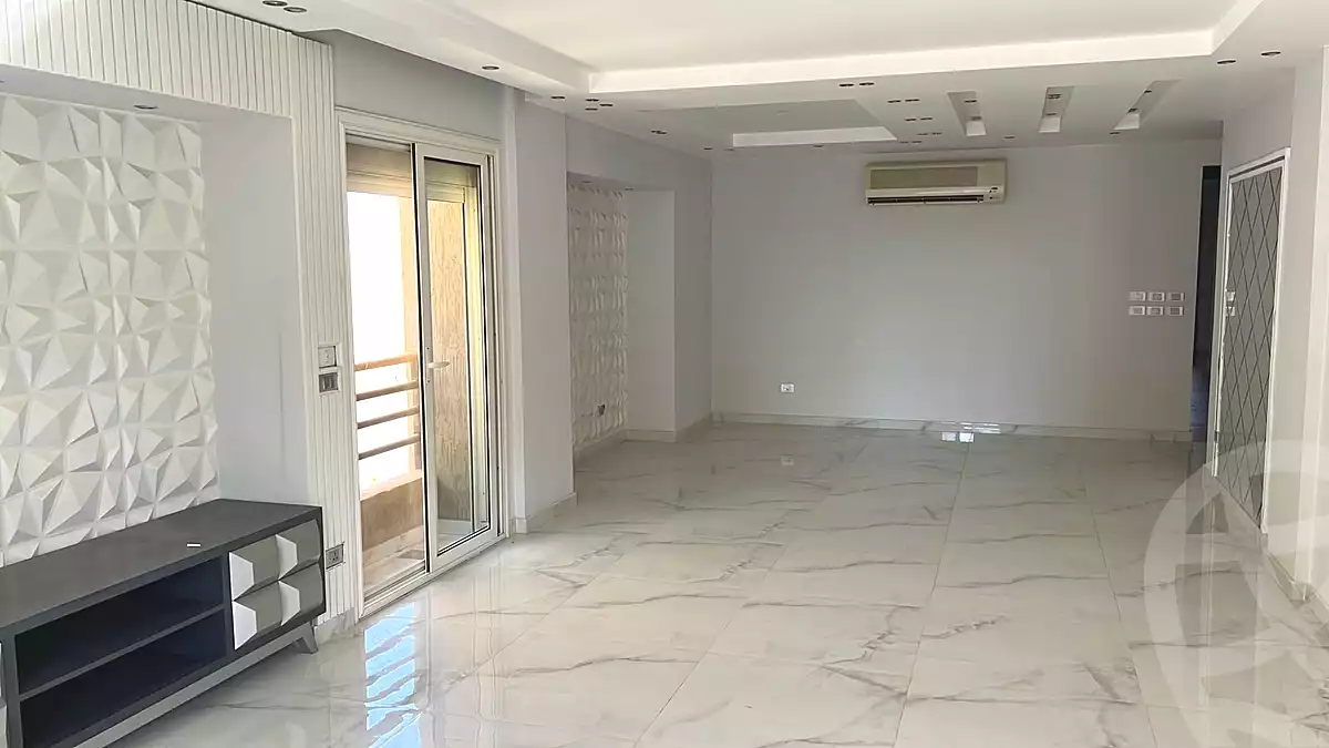 https://aqarmap.com.eg/en/listing/7141101-for-rent-cairo-new-cairo-compounds-the-square