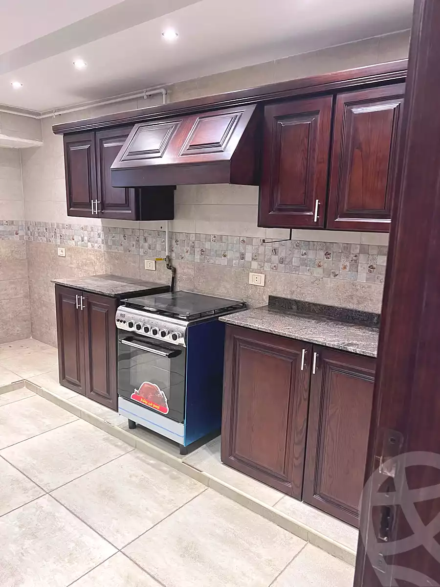 https://aqarmap.com.eg/en/listing/7141101-for-rent-cairo-new-cairo-compounds-the-square
