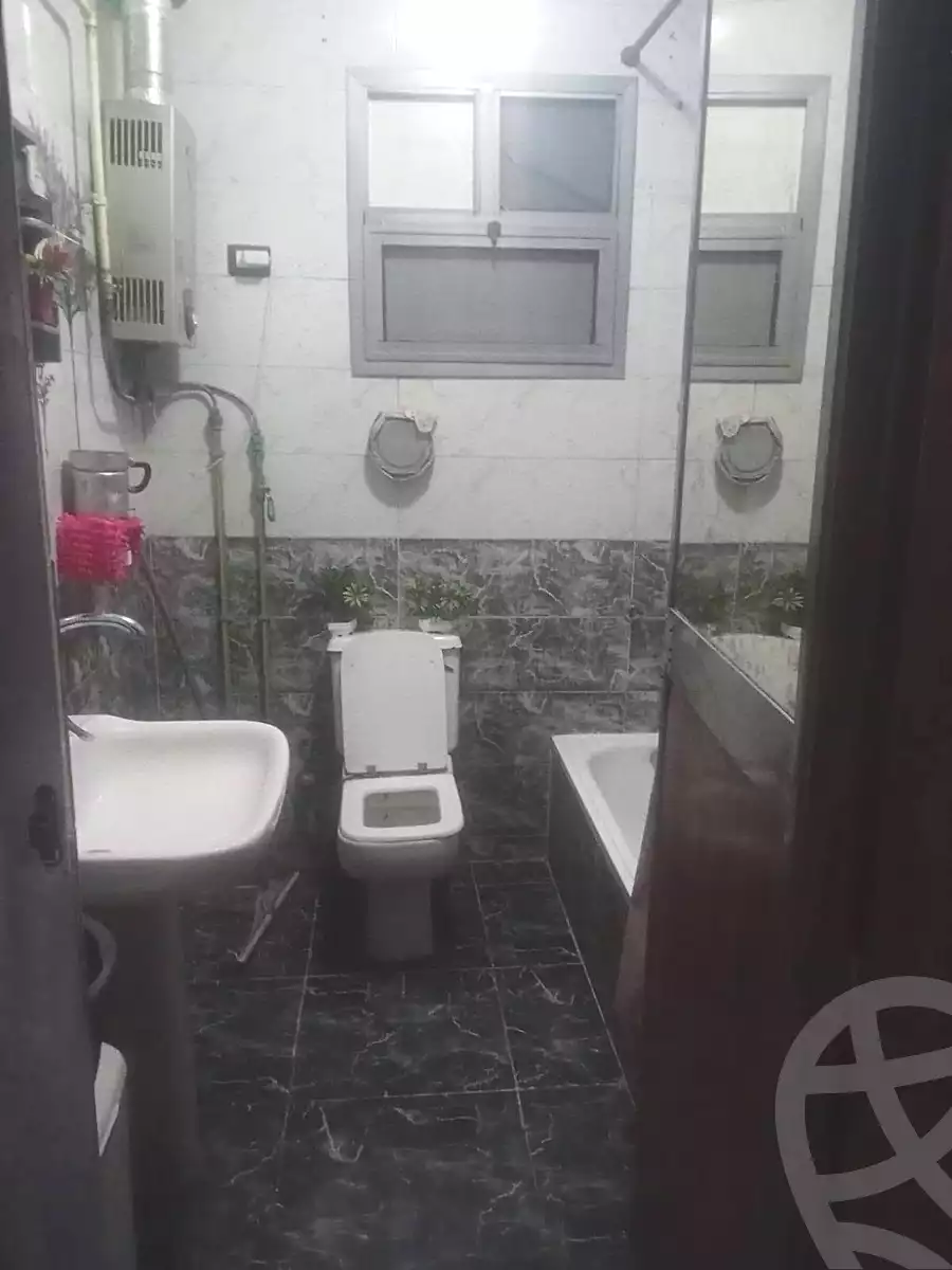 https://aqarmap.com.eg/en/listing/7141159-for-sale-cairo-helwan-mnshy-yn-hlwn-rael-st