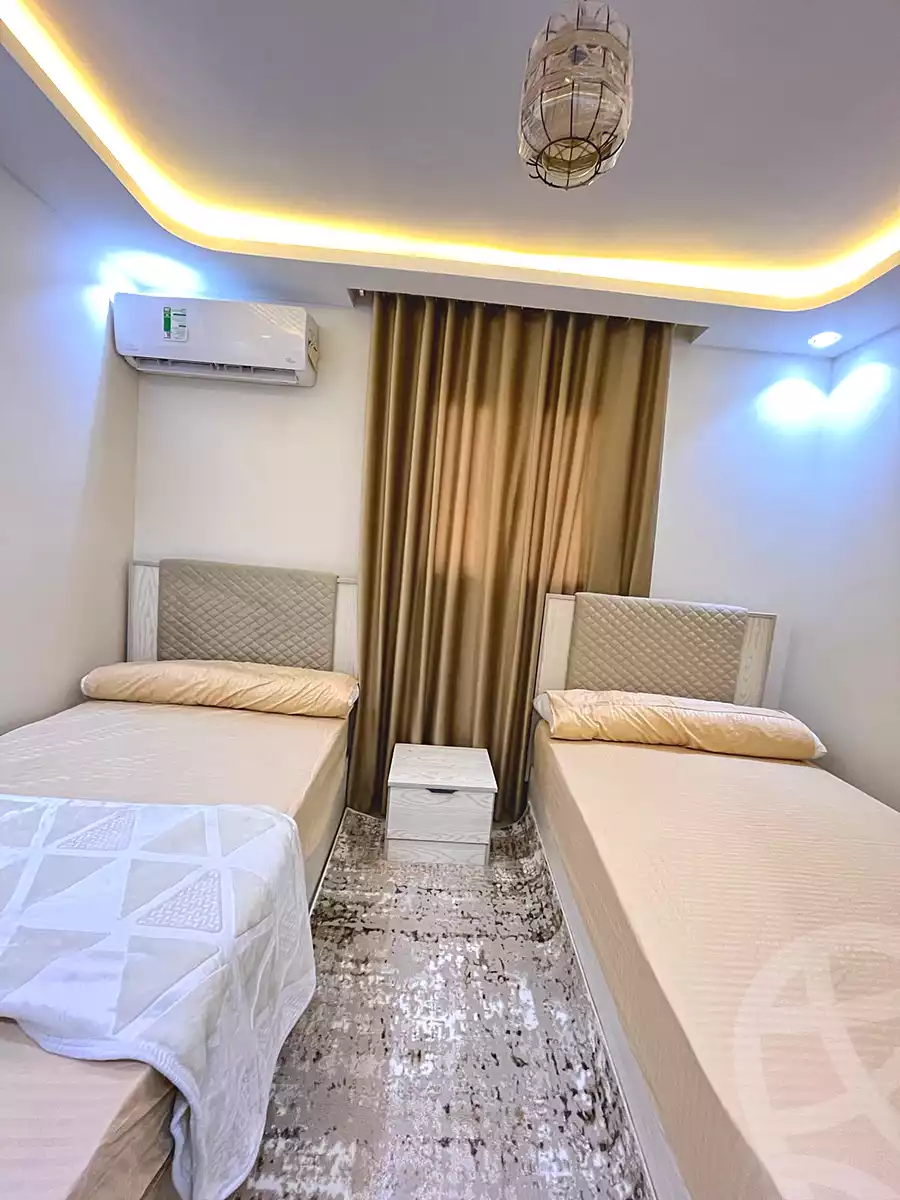 https://aqarmap.com.eg/ar/listing/7141260-for-sale-cairo-6th-of-october-el-ahyaa-neighborhood-1st-eighth-neighborhood