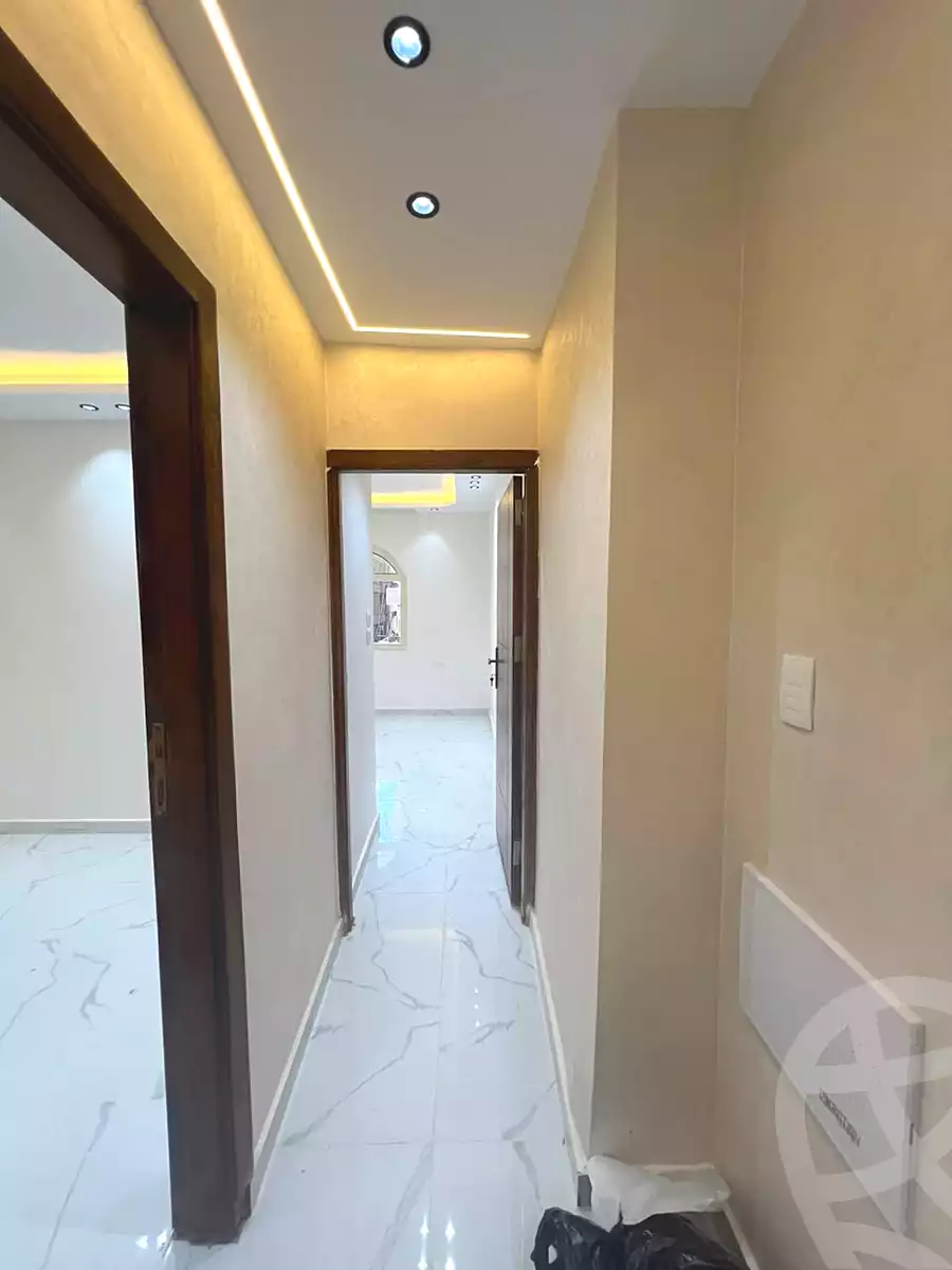 https://aqarmap.com.eg/ar/listing/7141311-for-sale-cairo-6th-of-october-el-ahyaa-neighborhood-3rd-al-hay-al-thalith-st