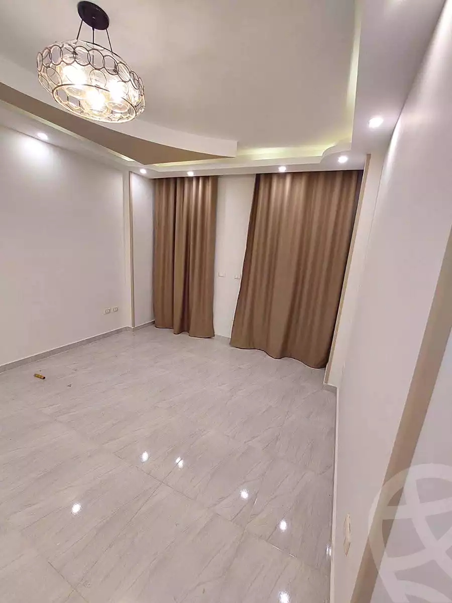 https://aqarmap.com.eg/en/listing/7141360-for-sale-cairo-helwan-helwan-el-sharkeya-saleh-sobhy-st
