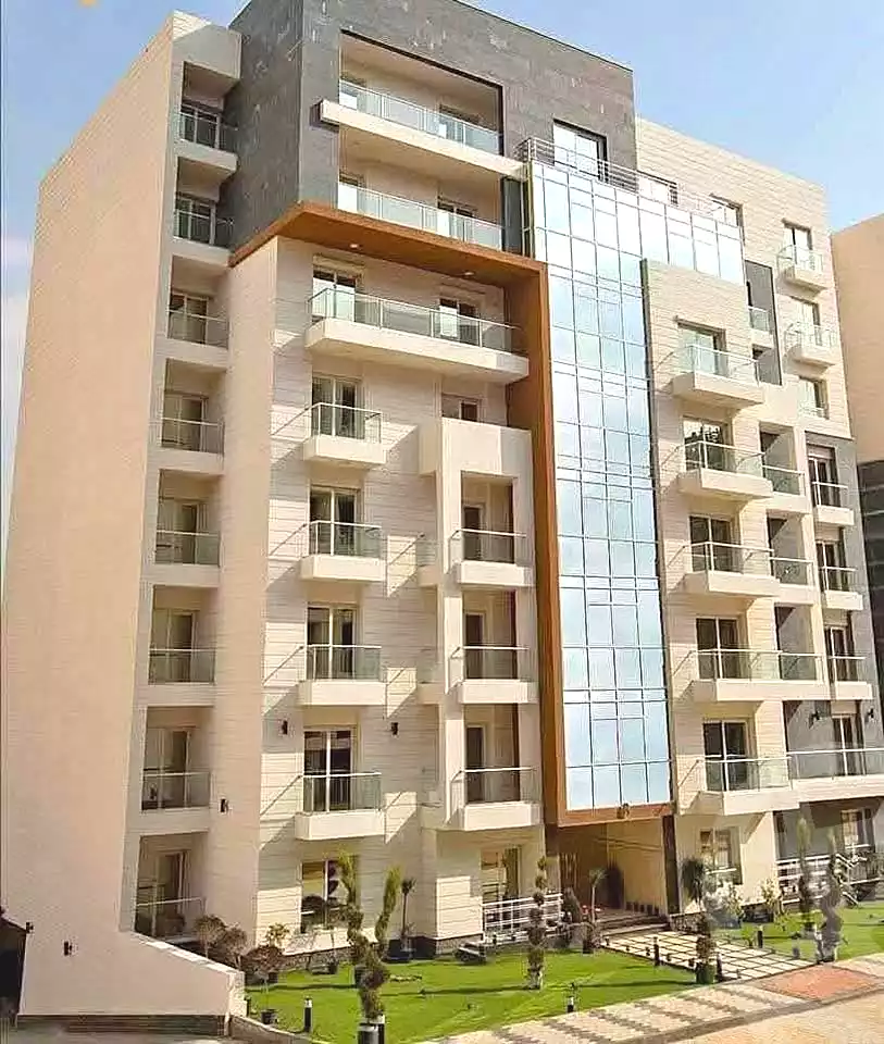 https://aqarmap.com.eg/en/listing/7141560-for-sale-cairo-new-administrative-capital-r7-oia
