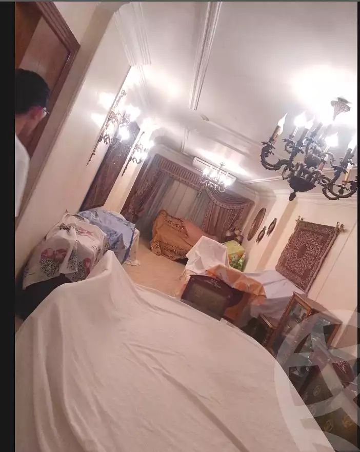 https://aqarmap.com.eg/ar/listing/7141580-for-sale-cairo-helwan-helwan-el-sharkeya-ryad-pasha-st