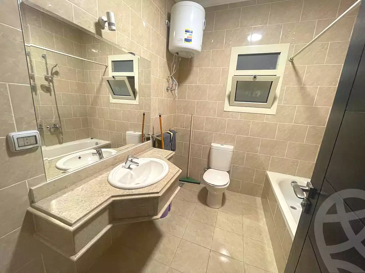 https://aqarmap.com.eg/ar/listing/7141691-for-rent-cairo-el-sheikh-zayed-city-compounds-dh-drys
