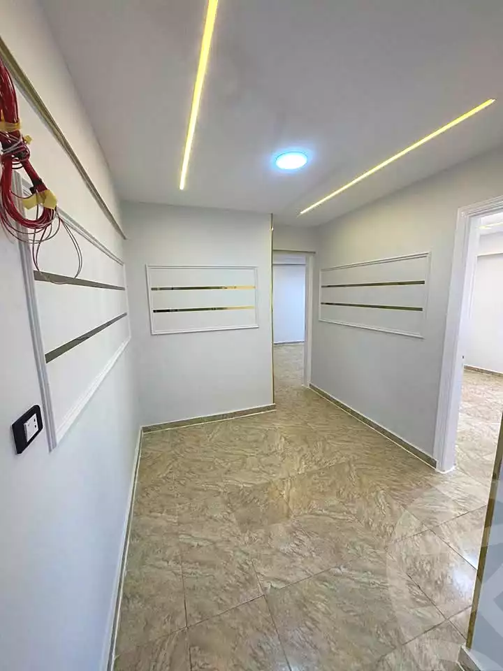 https://aqarmap.com.eg/ar/listing/7141736-for-sale-alexandria-el-asafra-shr-45