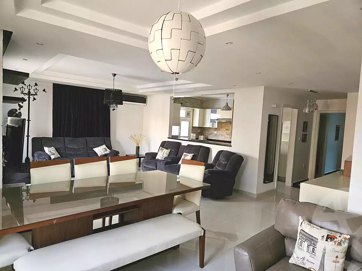 https://aqarmap.com.eg/ar/listing/7141747-for-rent-cairo-el-sheikh-zayed-city-el-hay-elthamen-area-1