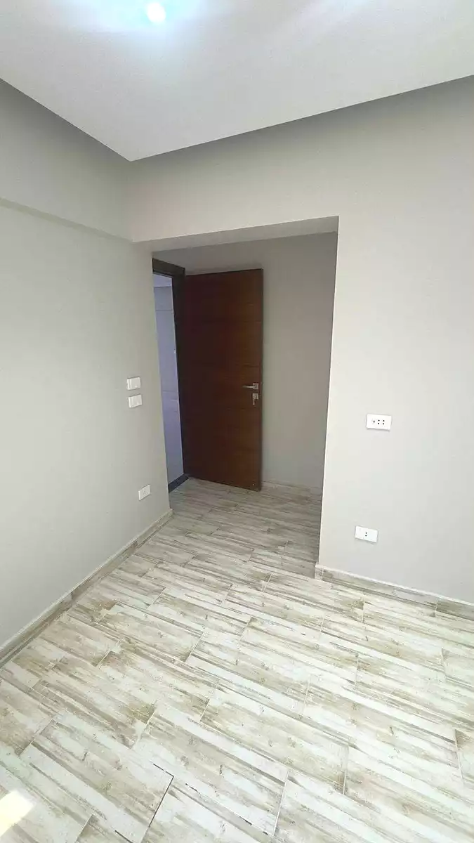 https://aqarmap.com.eg/ar/listing/7141794-for-rent-alexandria-lsywf-gamila-city-compound