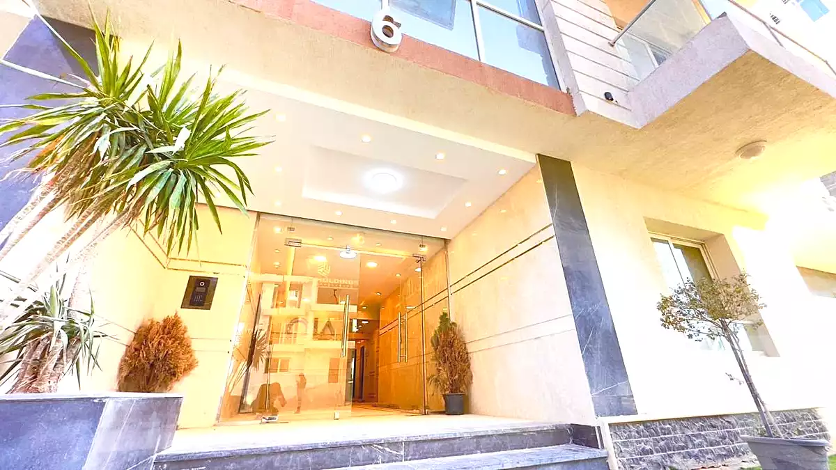 https://aqarmap.com.eg/ar/listing/7141830-for-sale-cairo-new-administrative-capital-r7-oia