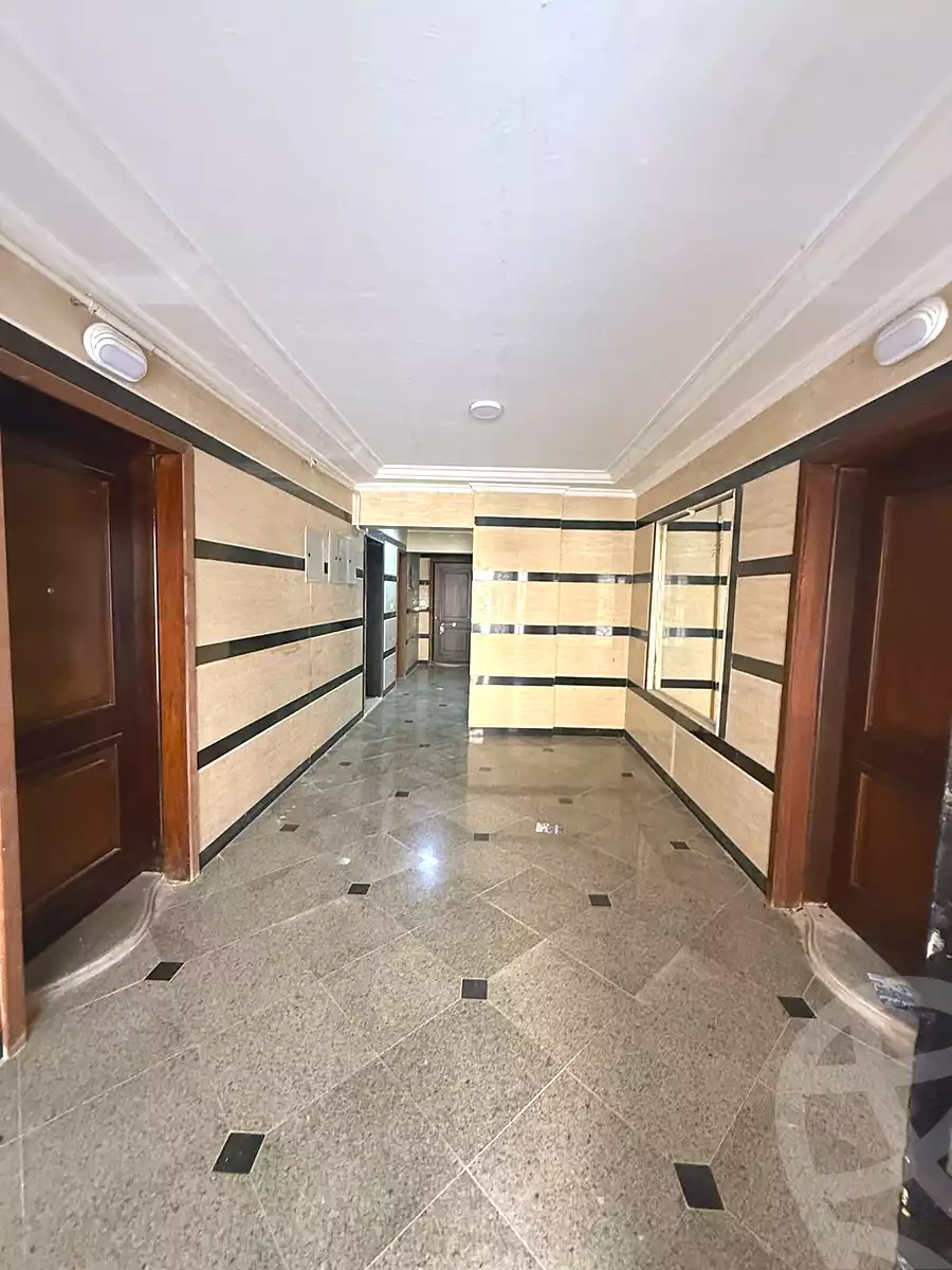 https://aqarmap.com.eg/ar/listing/7141833-for-rent-cairo-el-sheikh-zayed-city-compounds-jn-zyd
