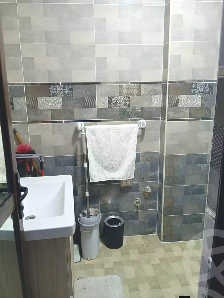 https://aqarmap.com.eg/en/listing/7141913-for-sale-alexandria-el-mandara-shr-jml-bd-lnsr