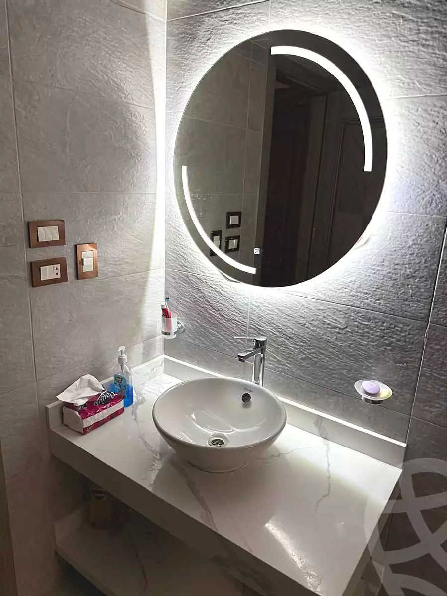 https://aqarmap.com.eg/ar/listing/7141604-for-sale-cairo-new-cairo-compounds-galleria-moon-valley-compound-arabia