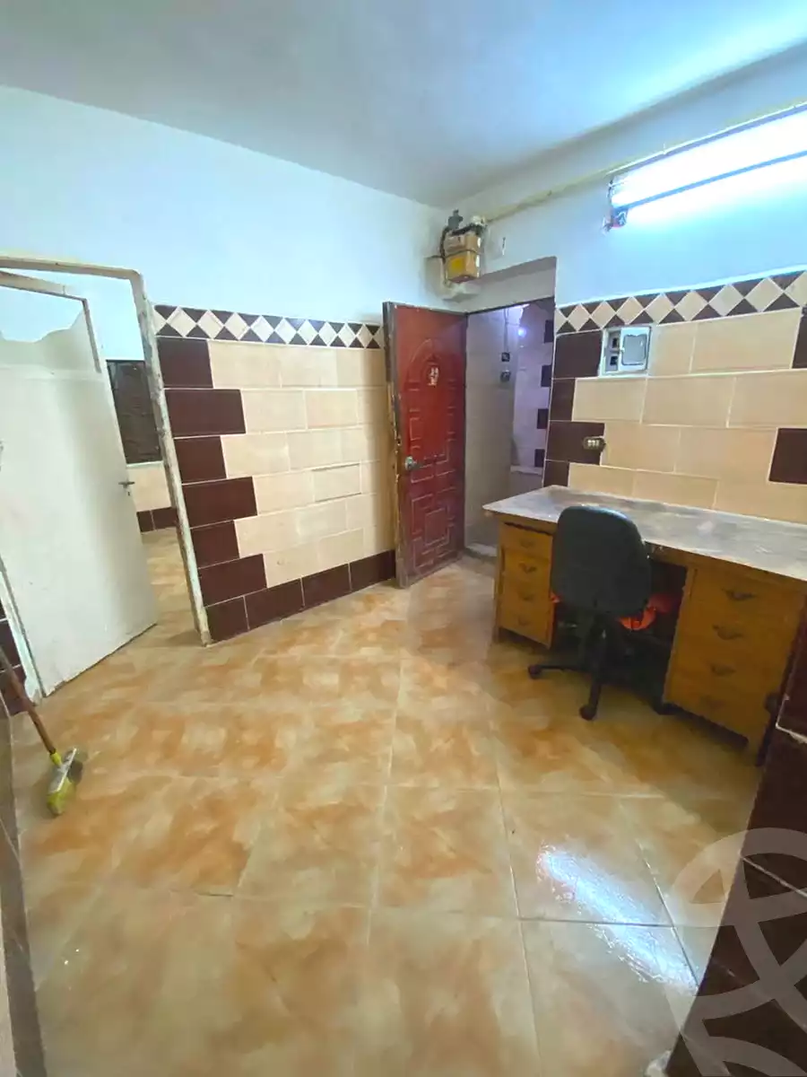 https://aqarmap.com.eg/en/listing/7141928-for-rent-cairo-el-haram-shareaa-khatem-el-morsalen