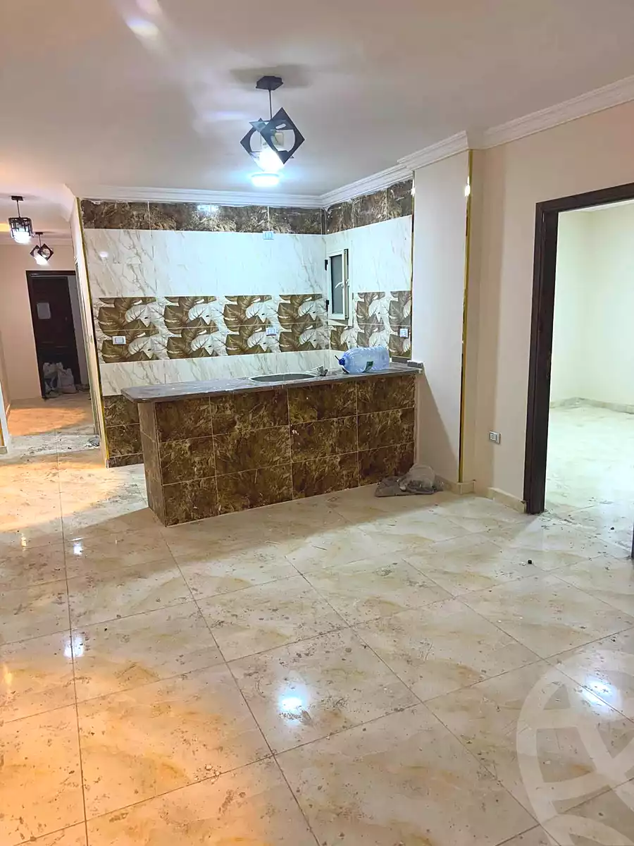 https://aqarmap.com.eg/ar/listing/7141990-for-sale-alexandria-al-agamy-el-hanouvel