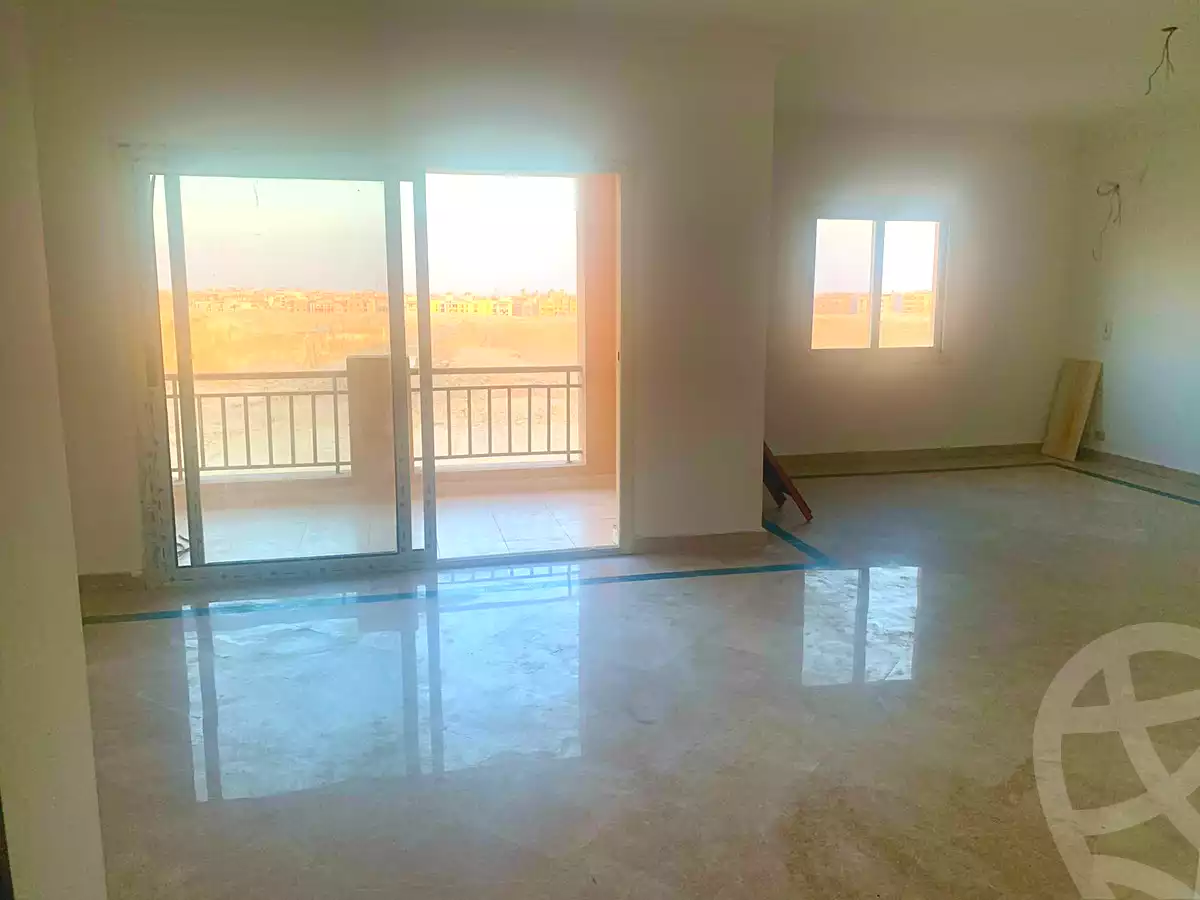 https://aqarmap.com.eg/en/listing/7141964-for-sale-cairo-6th-of-october-compounds-dream-land-flower-resort