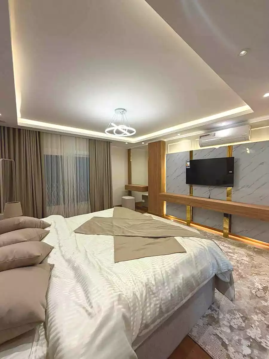 https://aqarmap.com.eg/ar/listing/7141916-for-sale-cairo-new-cairo-compounds-mwrd-fq-llttwyr