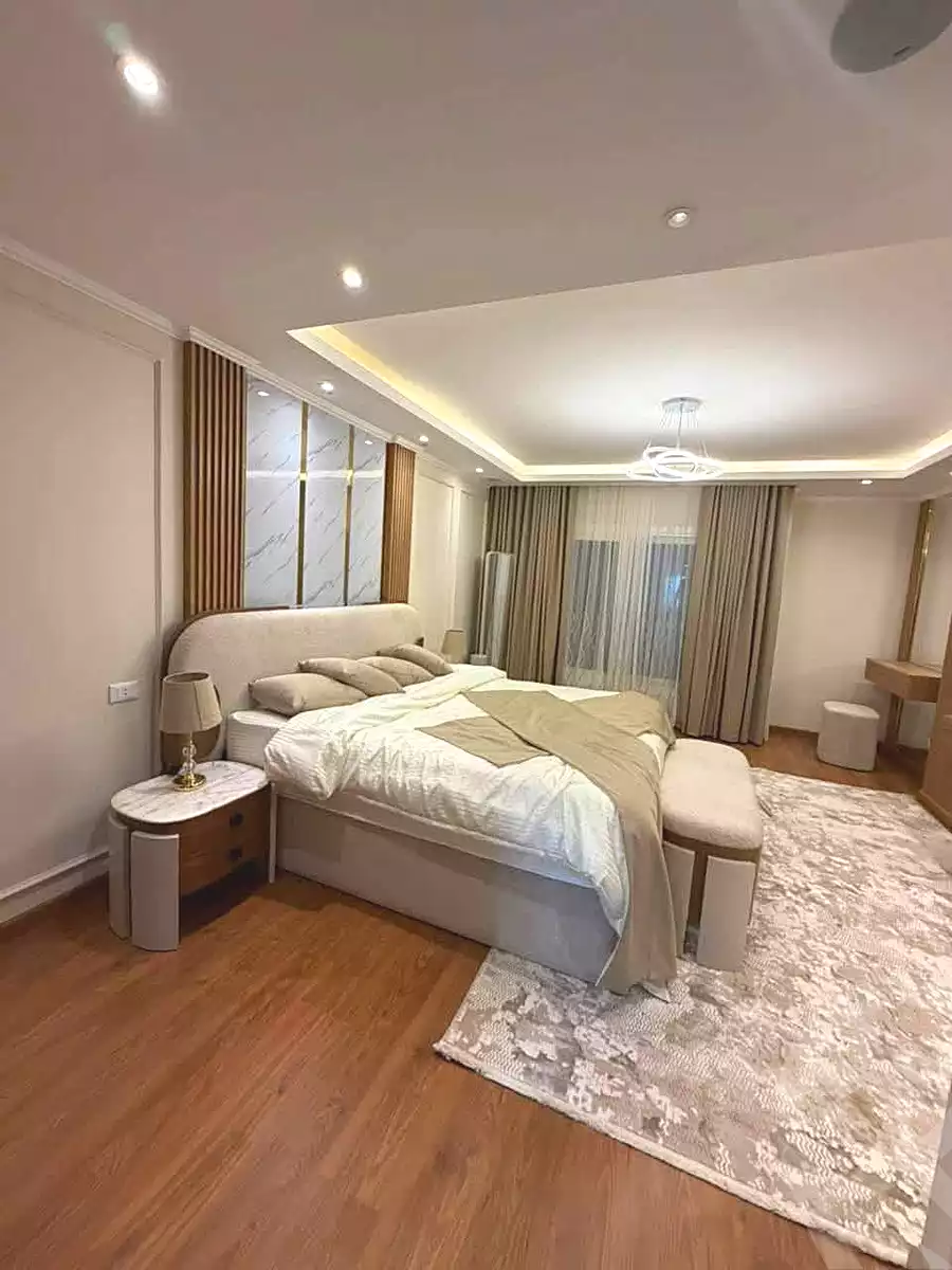 https://aqarmap.com.eg/ar/listing/7141916-for-sale-cairo-new-cairo-compounds-mwrd-fq-llttwyr