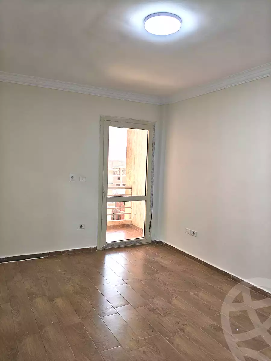 https://aqarmap.com.eg/ar/listing/7142004-for-rent-cairo-6th-of-october-compounds-jn-ktwbr