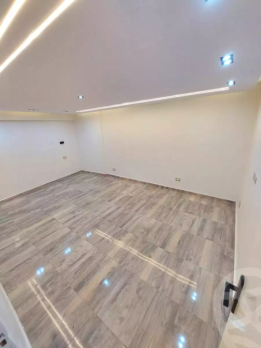 https://aqarmap.com.eg/ar/listing/7142021-for-sale-alexandria-miami-mahmoud-el-isawy-st
