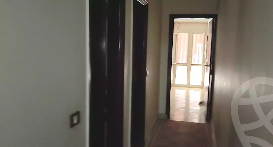 https://aqarmap.com.eg/ar/listing/7142048-for-sale-cairo-el-haram-el-lebeny-soltan-khattab-st