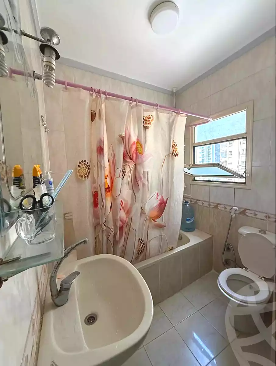 https://aqarmap.com.eg/en/listing/7142231-for-sale-alexandria-el-mandara