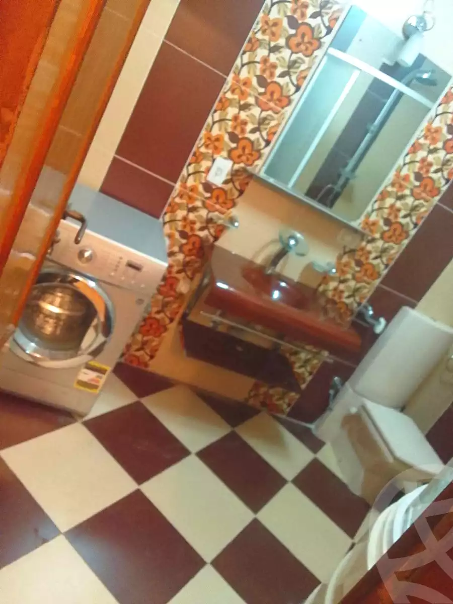https://aqarmap.com.eg/en/listing/7142513-for-sale-cairo-helwan-helwan-el-sharkeya-ryad-pasha-st