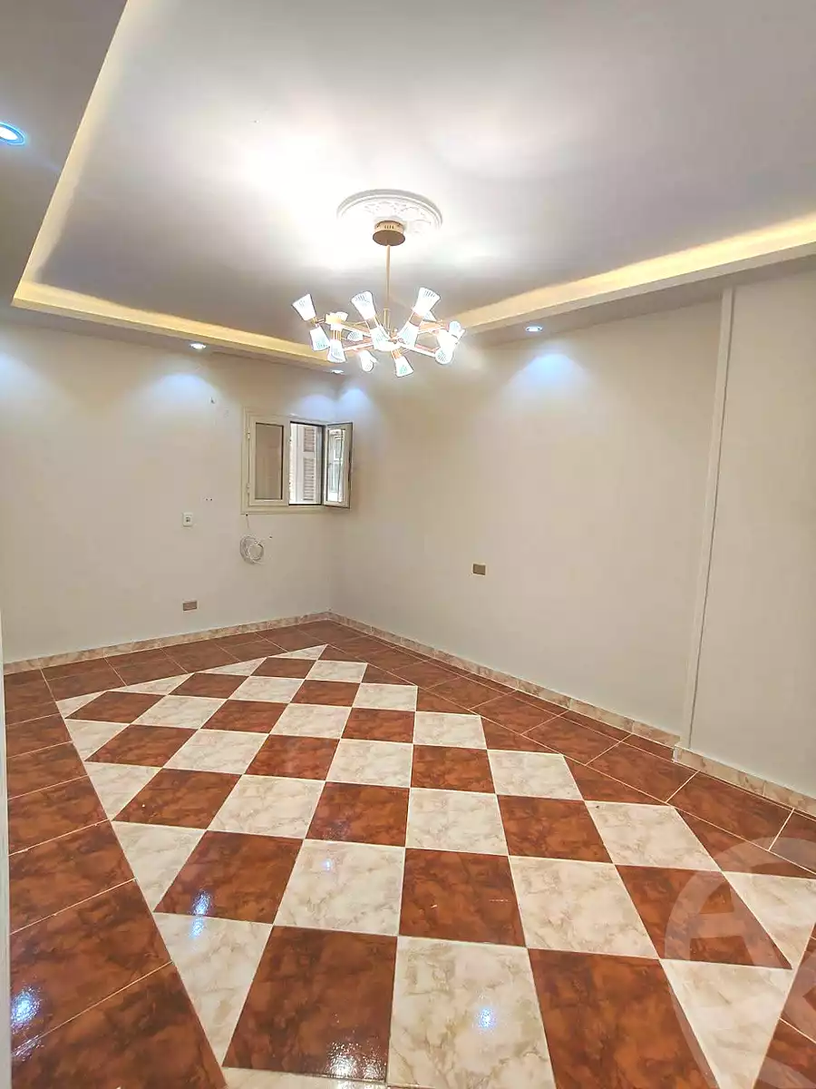 https://aqarmap.com.eg/ar/listing/7142783-for-sale-alexandria-miami-el-sebaey-st