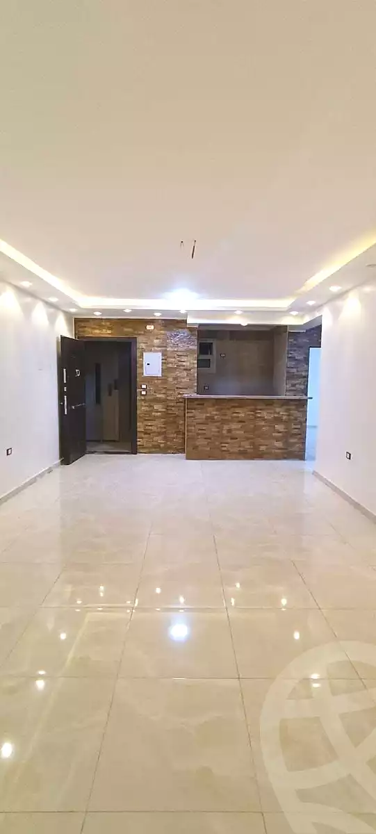 https://aqarmap.com.eg/en/listing/7142801-for-sale-cairo-helwan-hadayek-helwan-nile-corniche-st