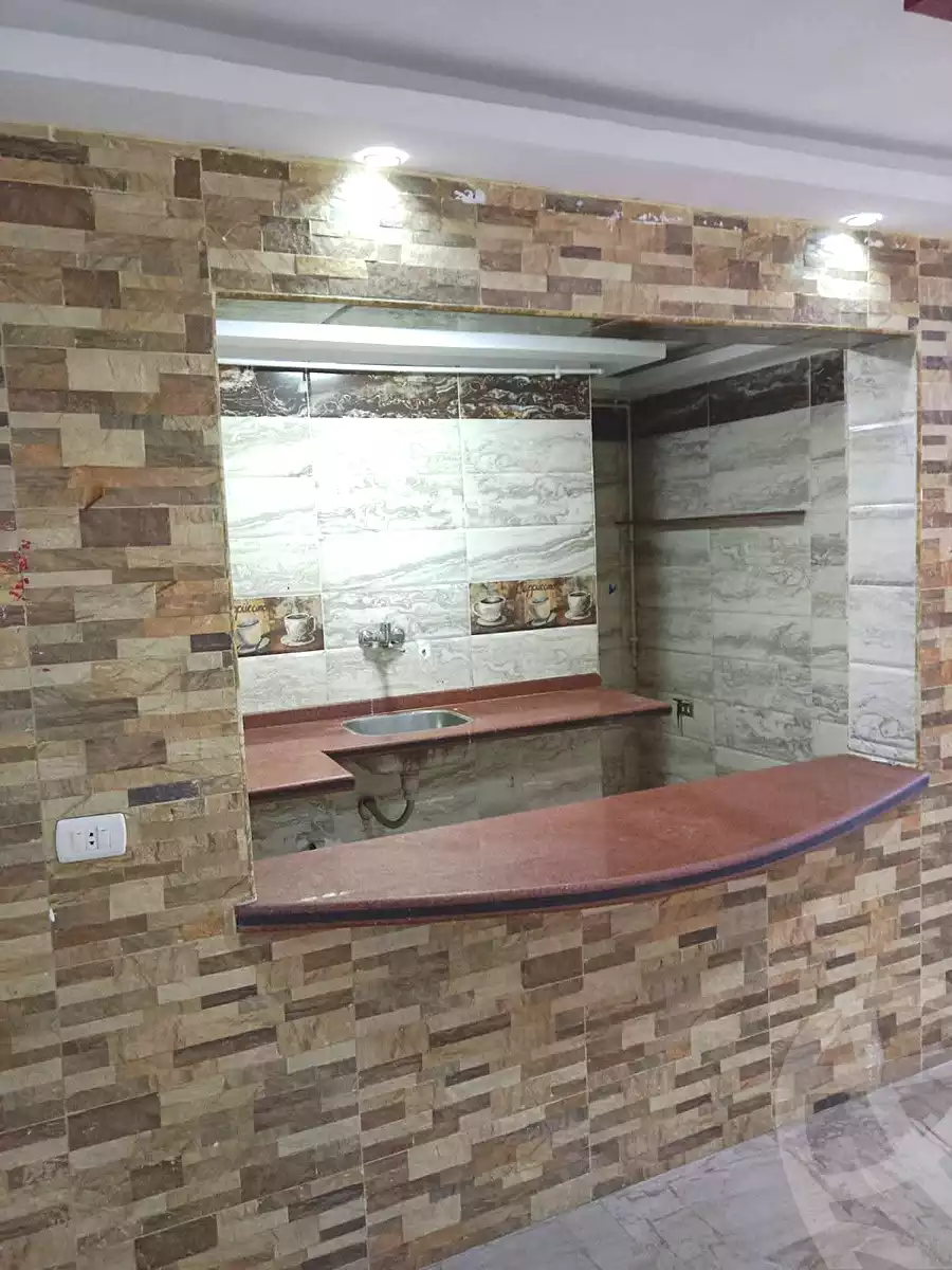 https://aqarmap.com.eg/en/listing/7142835-for-sale-alexandria-sydy-bshr