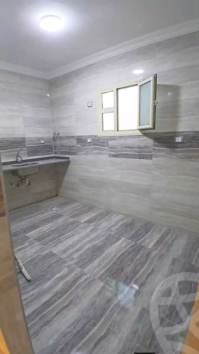 https://aqarmap.com.eg/ar/listing/7143047-for-sale-alexandria-al-agamy-lbytsh-el-hanafeya-st