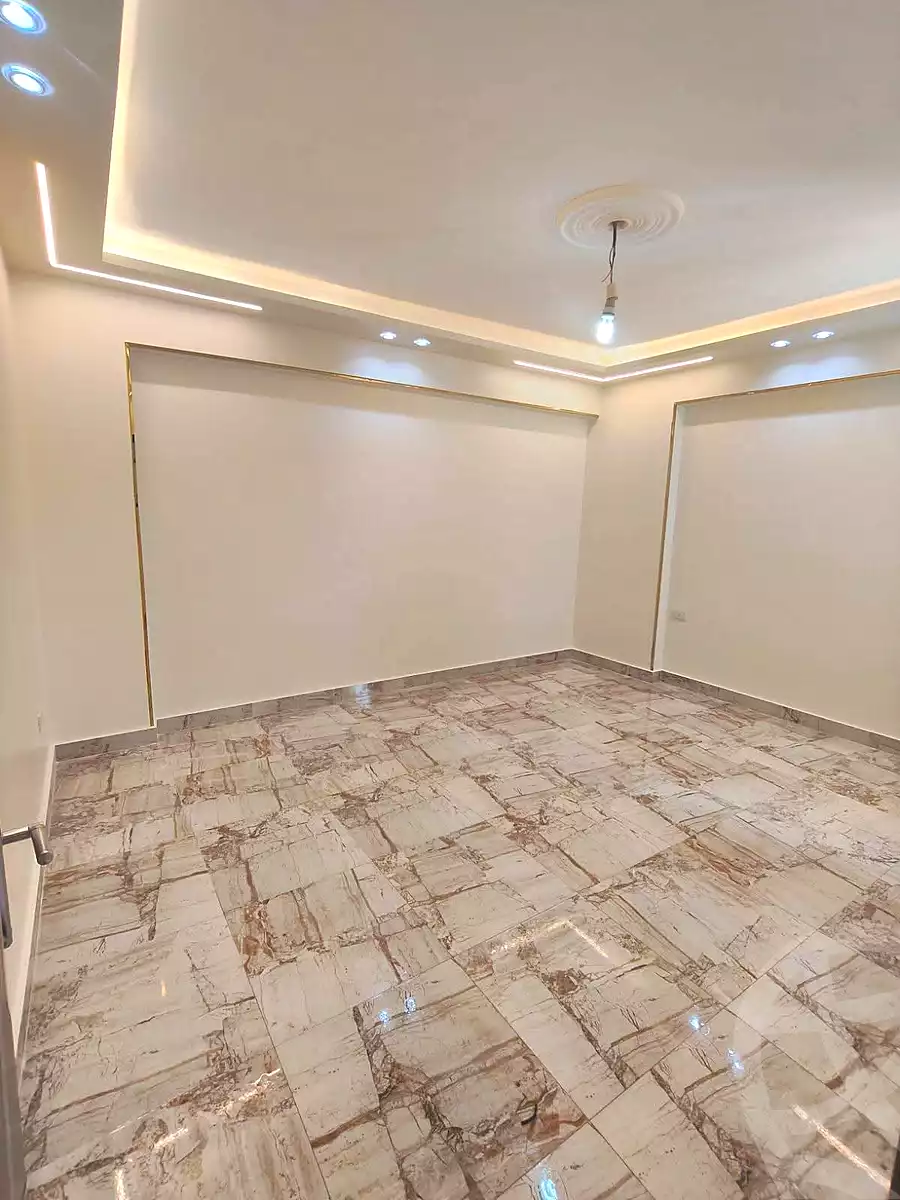 https://aqarmap.com.eg/ar/listing/7143310-for-sale-alexandria-sydy-bshr-sydy-bshr-bhry-khalil-hamada-st
