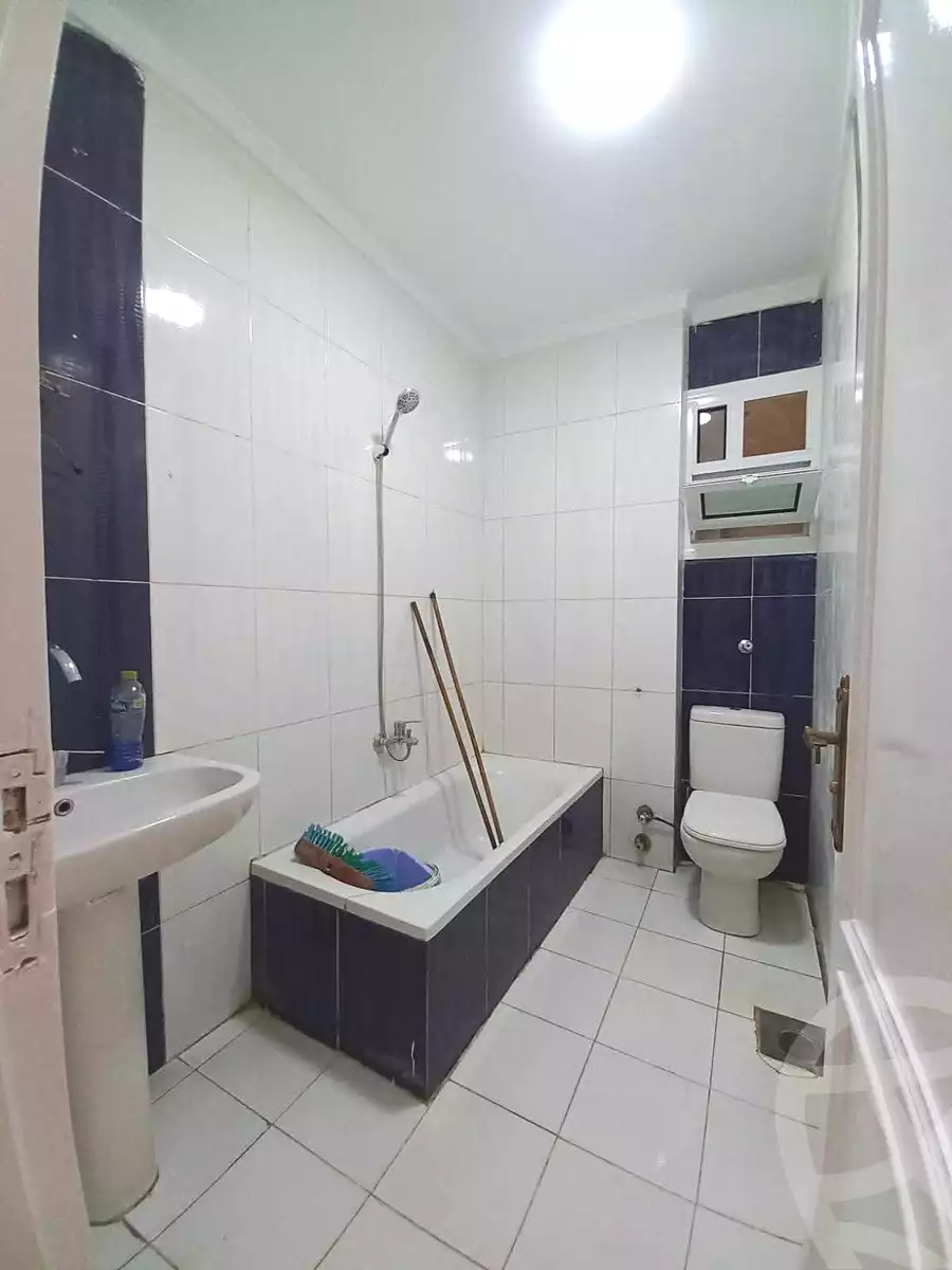 https://aqarmap.com.eg/en/listing/7143320-for-sale-alexandria-el-asafra-shr-45