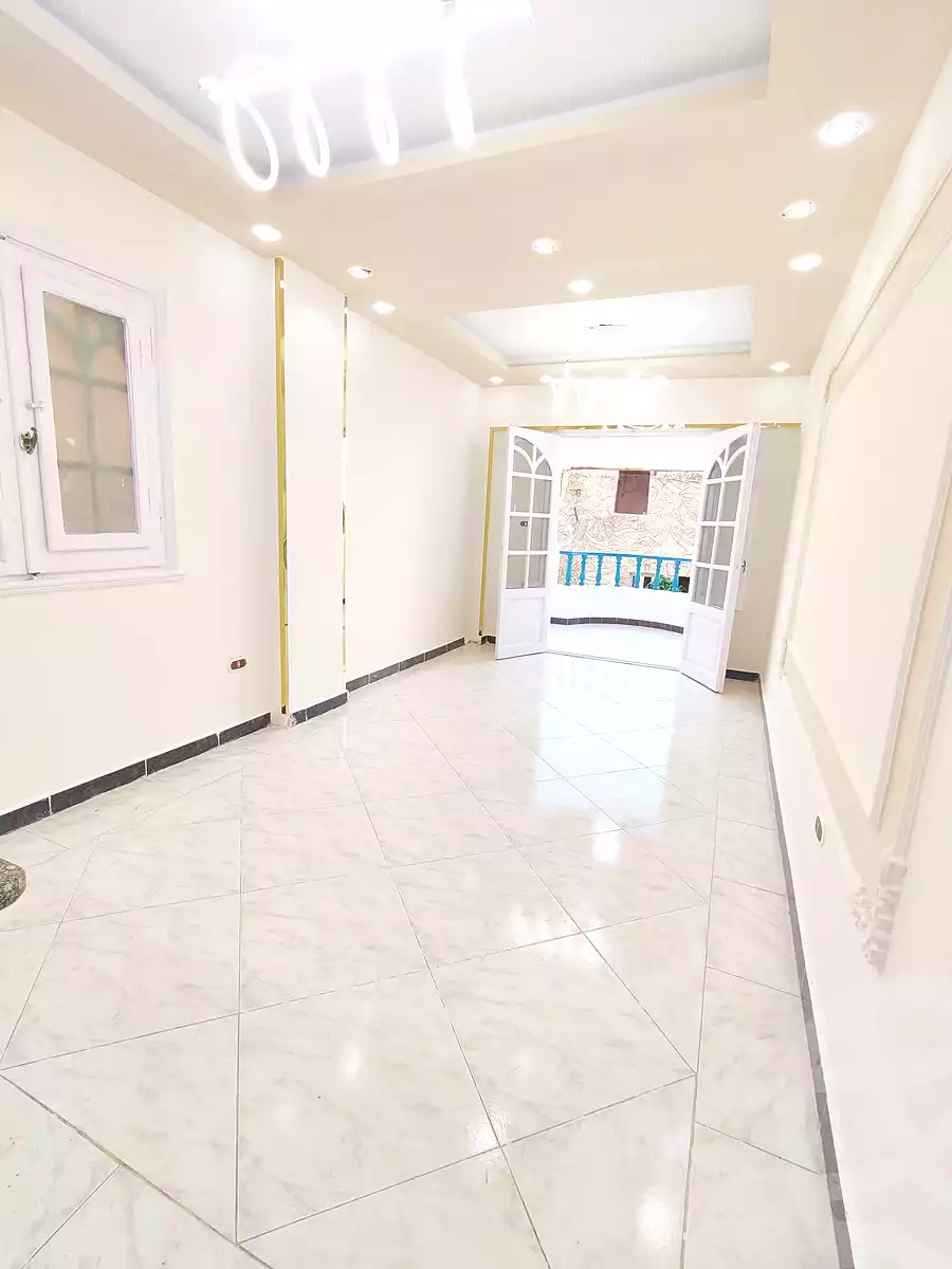 https://aqarmap.com.eg/ar/listing/7143326-for-sale-alexandria-al-agamy-shataa-el-nakheel-street-10