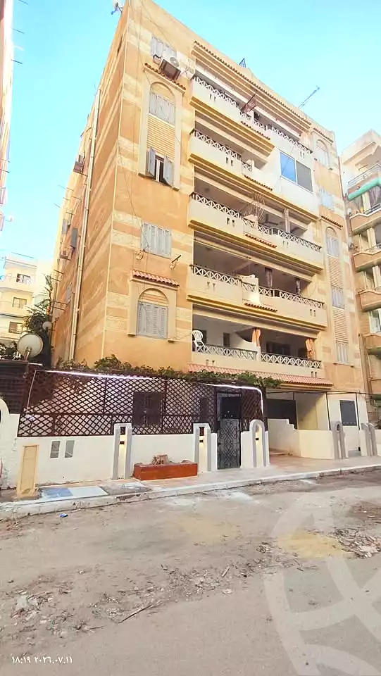 https://aqarmap.com.eg/ar/listing/7143371-for-sale-alexandria-al-agamy-shataa-el-nakheel