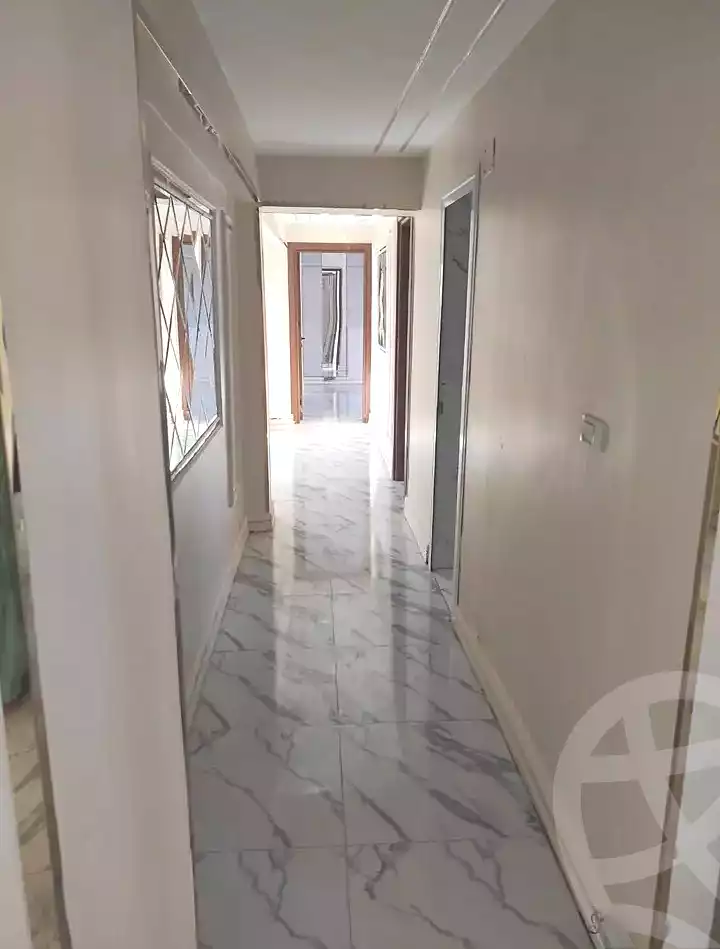 https://aqarmap.com.eg/ar/listing/7143503-for-sale-alexandria-sydy-bshr-sydy-bshr-bhry-shr-mhmd-njyb