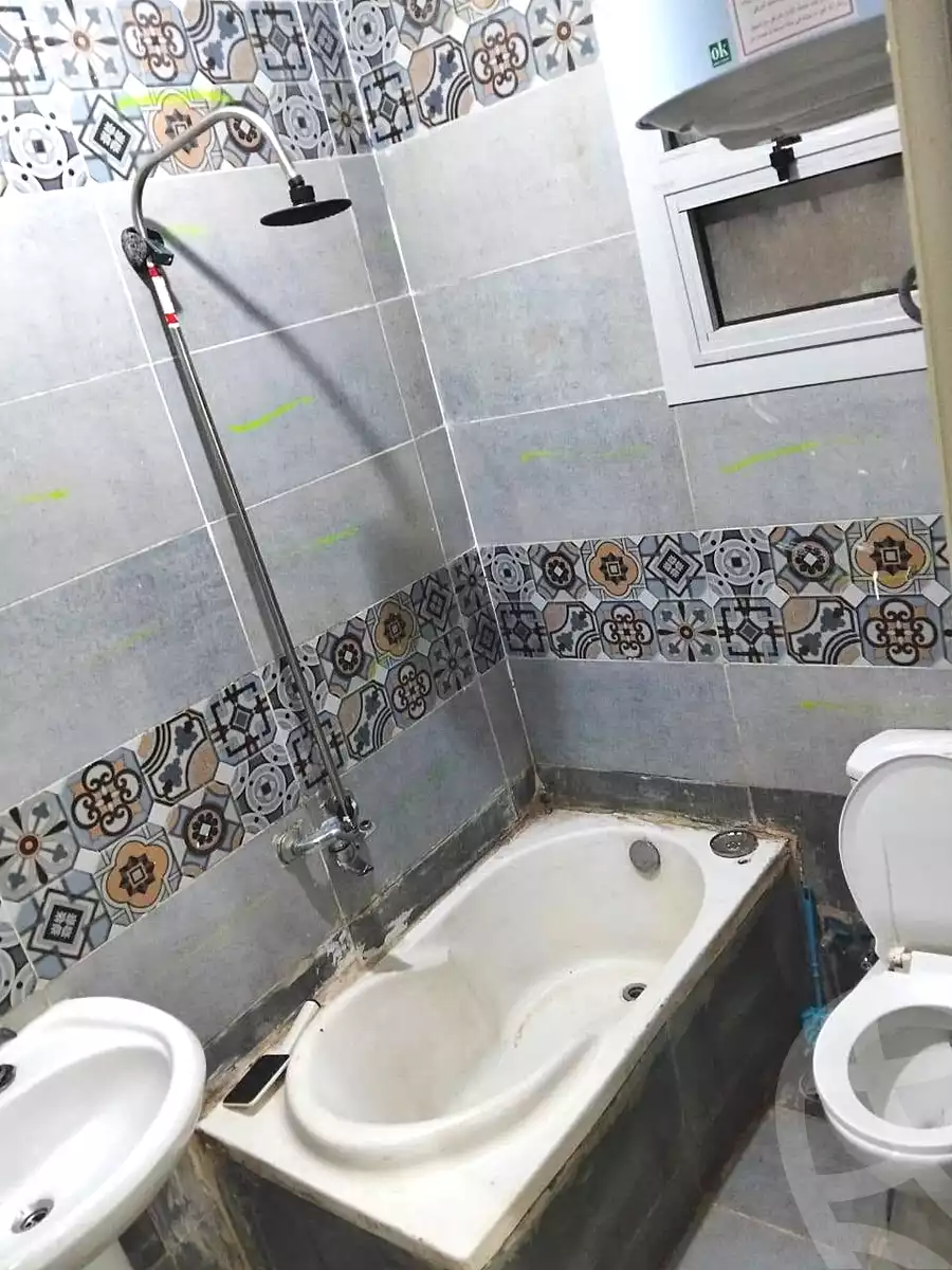 https://aqarmap.com.eg/ar/listing/7143566-for-rent-alexandria-al-agamy-el-kilo-21