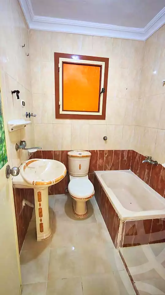 https://aqarmap.com.eg/en/listing/7143609-for-sale-alexandria-al-agamy-shataa-el-nakheel