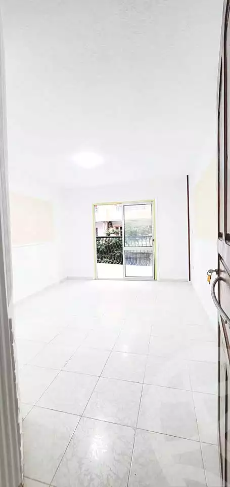 https://aqarmap.com.eg/ar/listing/7143642-for-sale-alexandria-al-agamy-shataa-el-nakheel