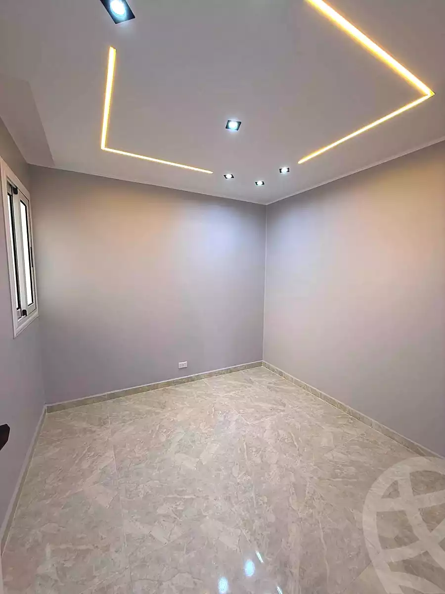 https://aqarmap.com.eg/ar/listing/7143669-for-sale-alexandria-el-asafra-shr-45