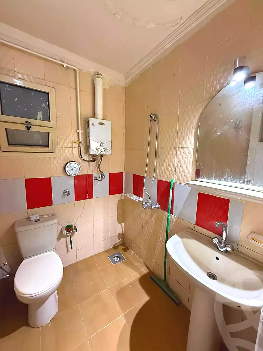 https://aqarmap.com.eg/en/listing/7143782-for-sale-alexandria-el-asafra-ahmed-tiesser-st