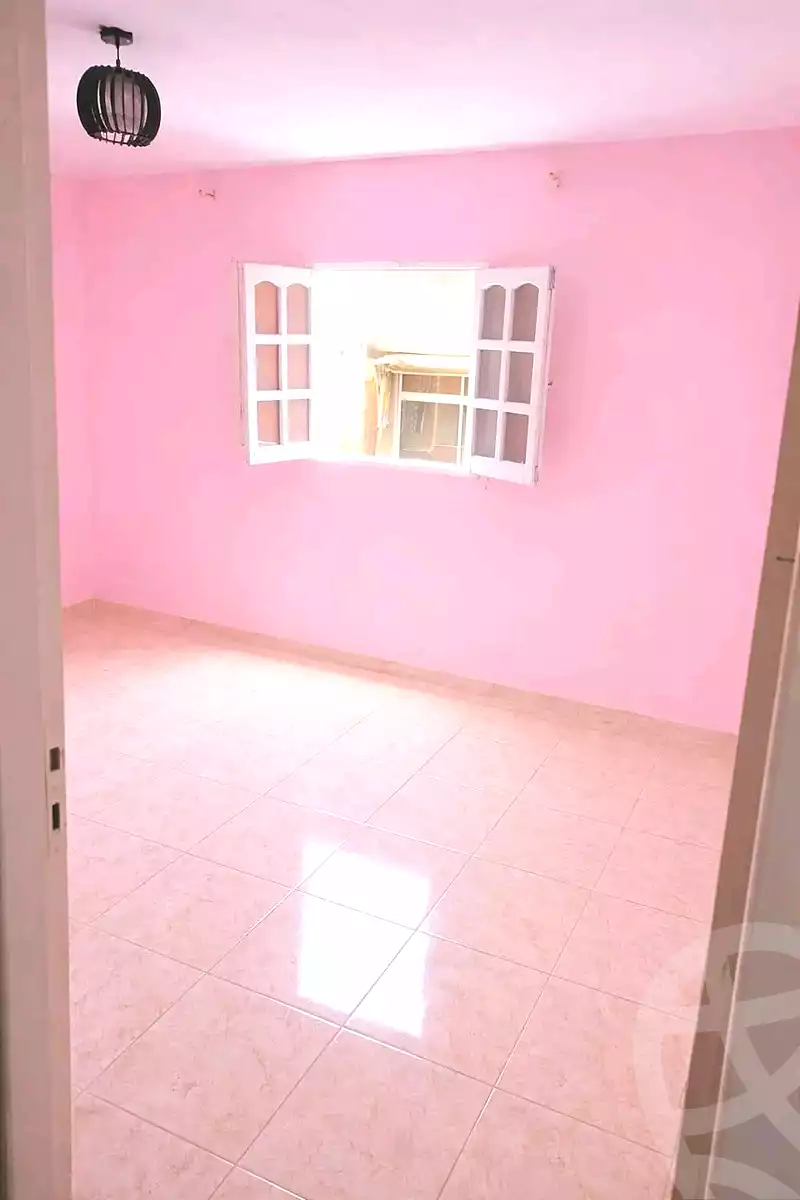 https://aqarmap.com.eg/ar/listing/7144039-for-sale-alexandria-el-asafra-shr-45