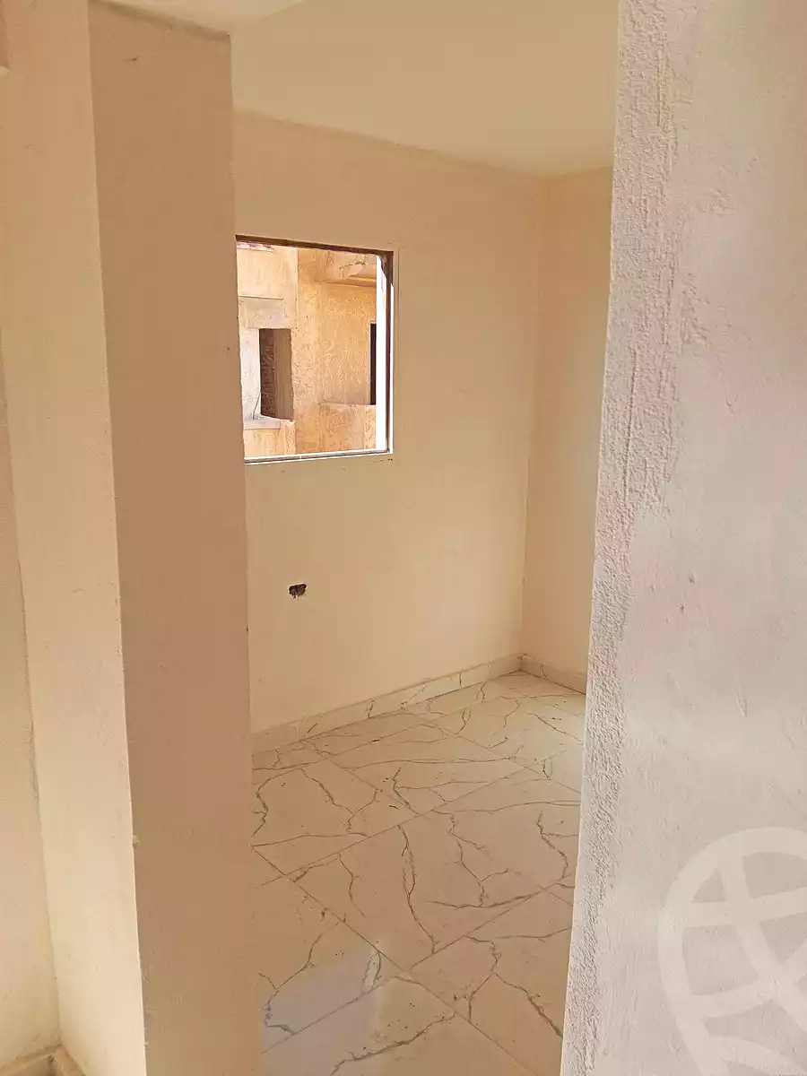 https://aqarmap.com.eg/ar/listing/7144060-for-sale-alexandria-al-agamy-bw-ywsf