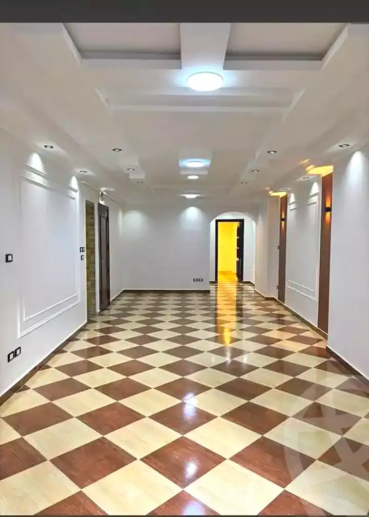 https://aqarmap.com.eg/ar/listing/7144086-for-sale-alexandria-miami-45-street